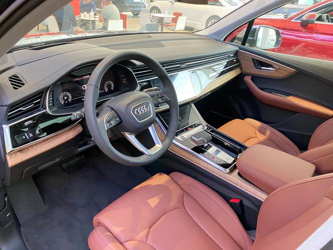 【q7奥迪报价2020款价格图片,q7奥迪报价2020款图片 内饰】